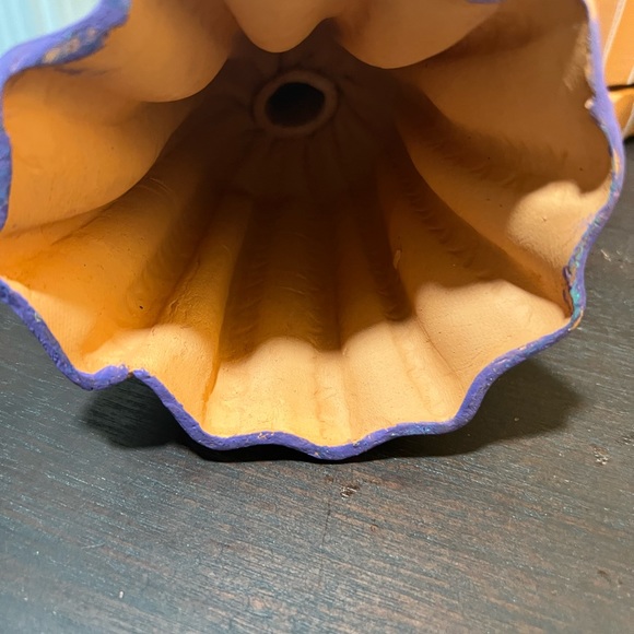 Clay Statue Venezuela Woman Figurine - Picture 7 of 7